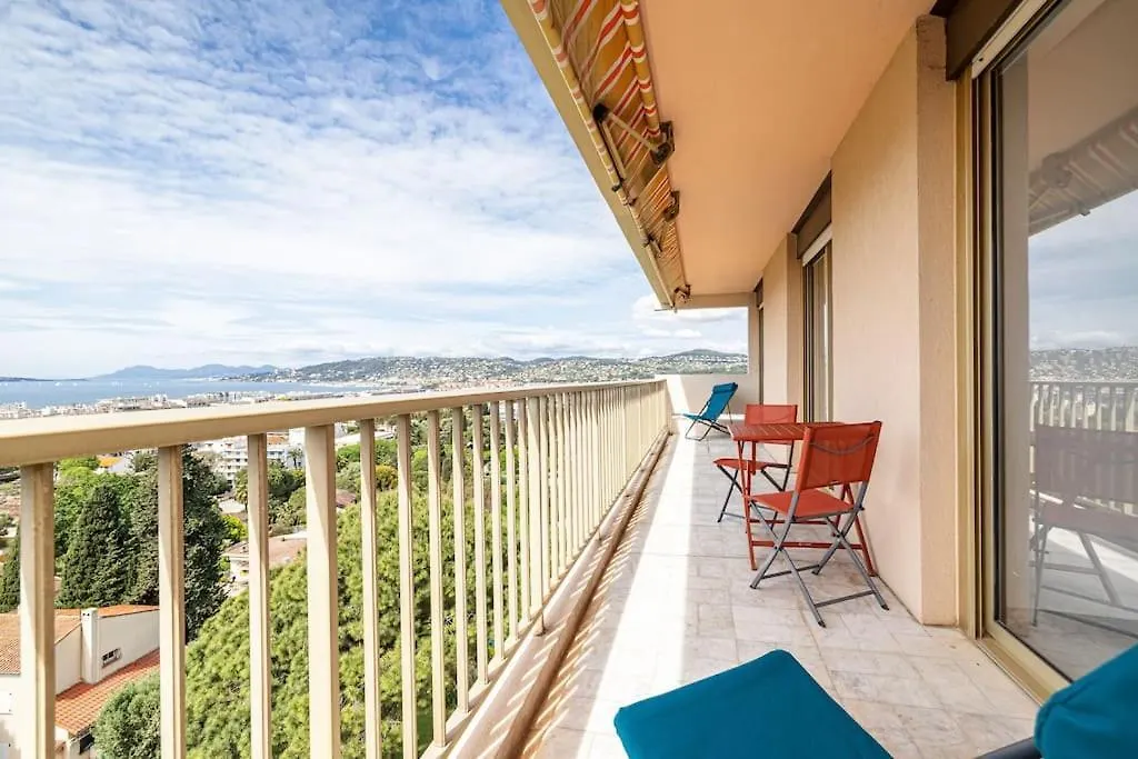 Elegant 2 Bed Apt With Pool In Juan Les Pins Antibes Apartmán