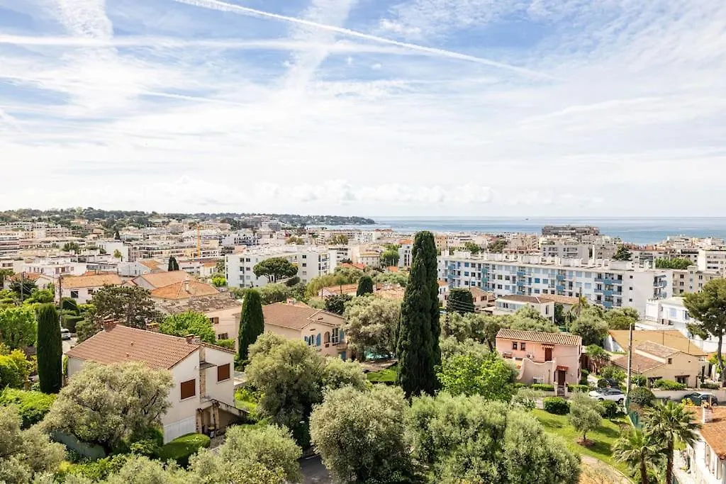 Elegant 2 Bed Apt With Pool In Juan Les Pins Antibes