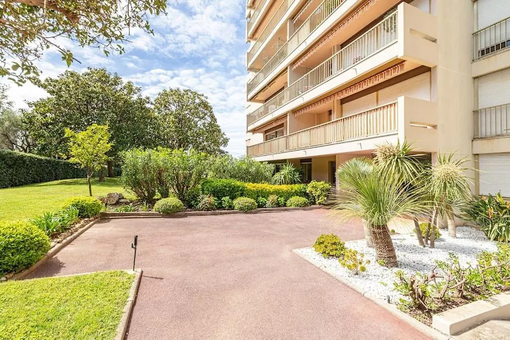Elegant 2 Bed Apt With Pool In Juan Les Pins Antibes Apartmán