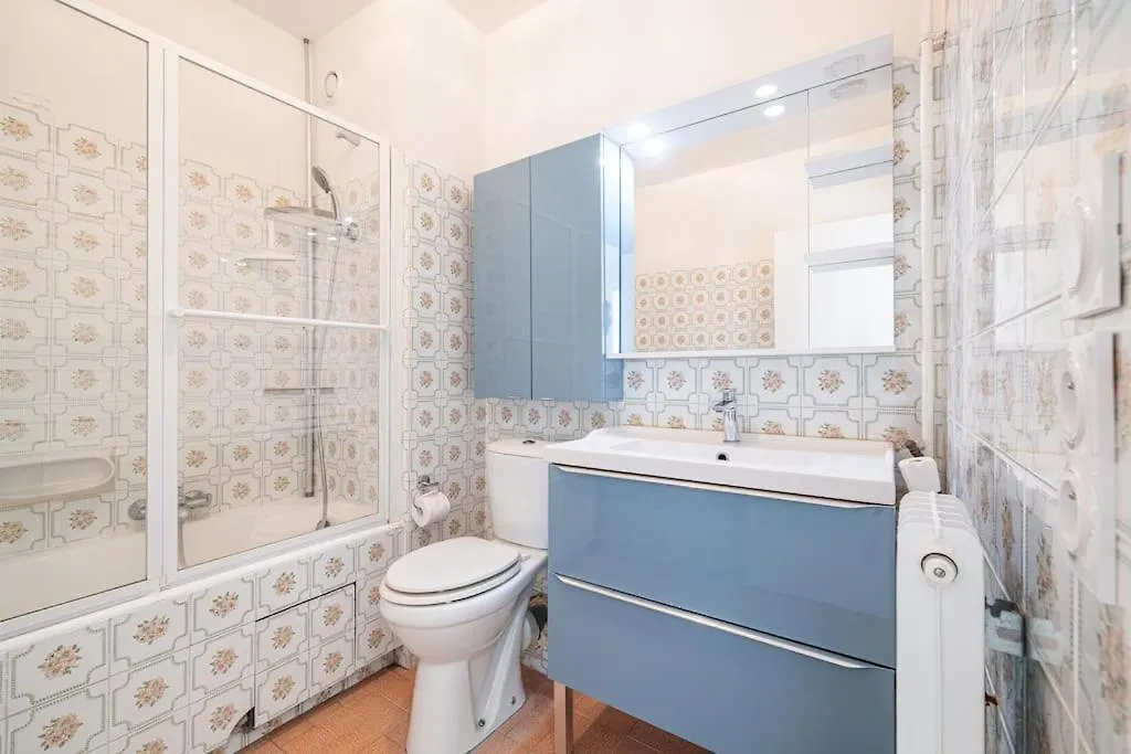 Elegant 2 Bed Apt With Pool In Juan Les Pins Antibes France