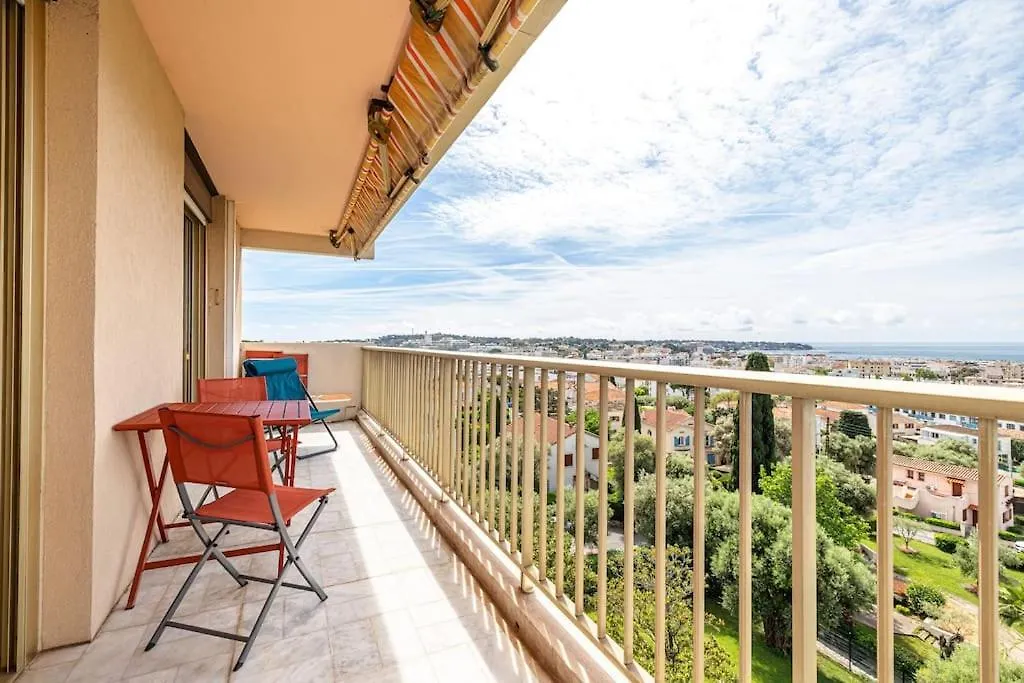 Apartment Elegant 2 Bed Apt With Pool In Juan Les Pins Antibes