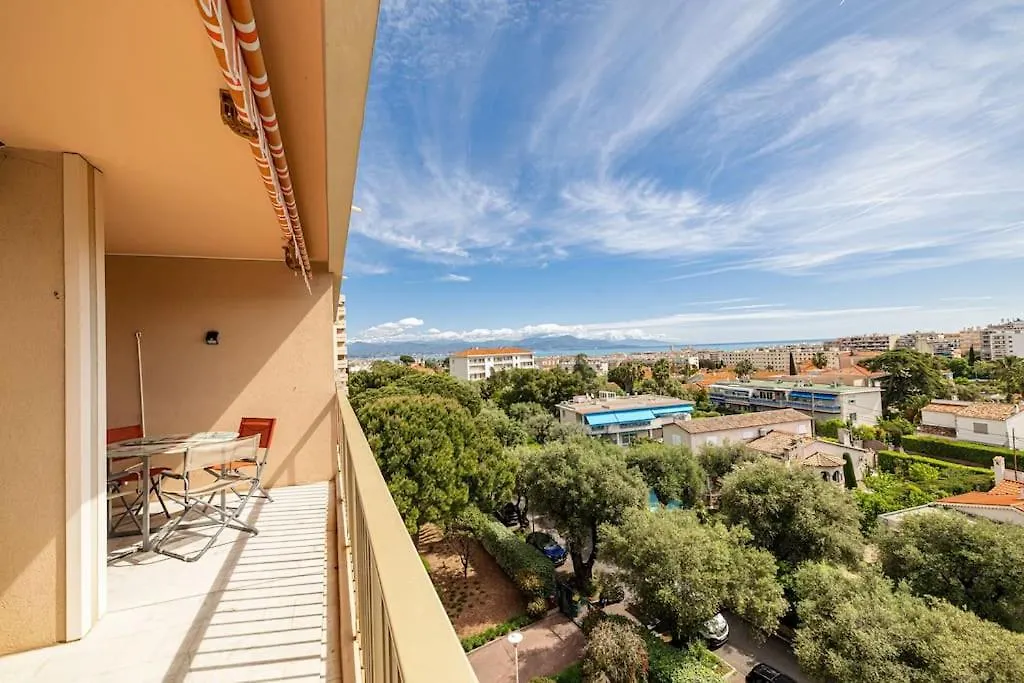 Apartment Elegant 2 Bed Apt With Pool In Juan Les Pins Antibes